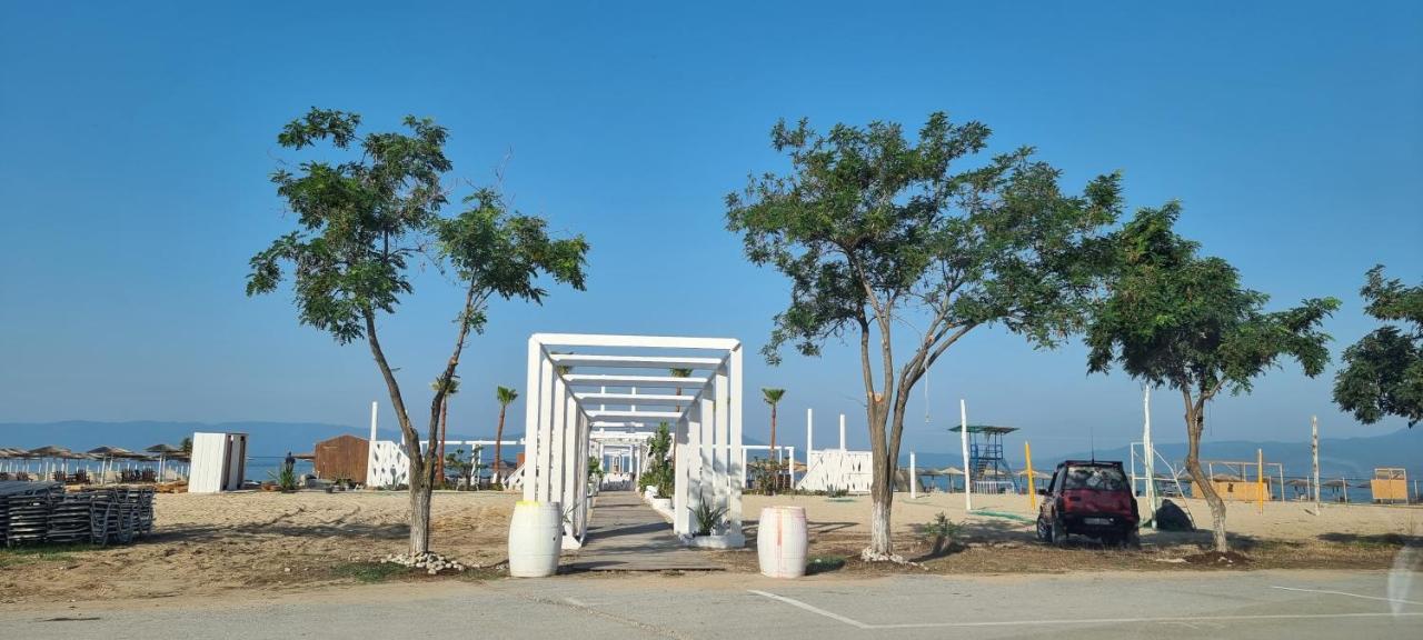 Premium Suites Ofrínion 外观 照片