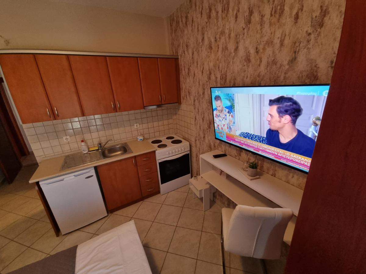 Premium Suites Ofrínion 外观 照片