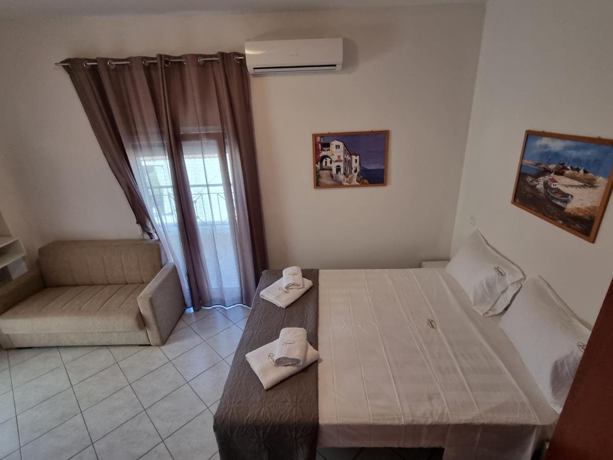 Premium Suites Ofrínion 外观 照片