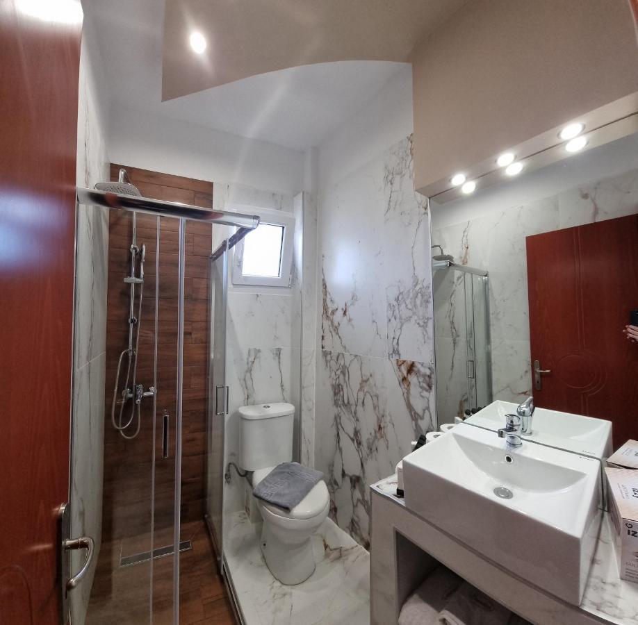 Premium Suites Ofrínion 外观 照片