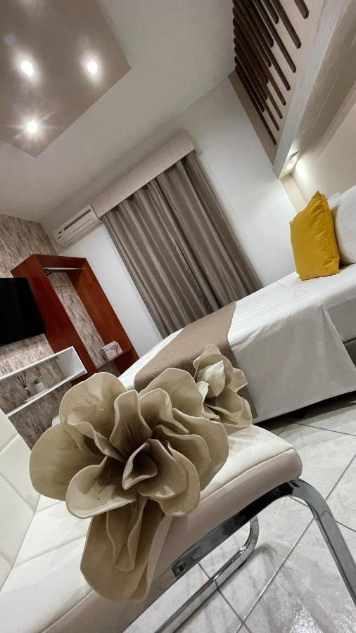 Premium Suites Ofrínion 外观 照片