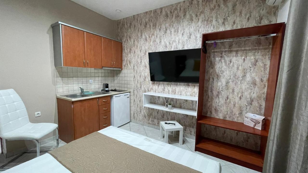 Premium Suites Ofrínion 外观 照片