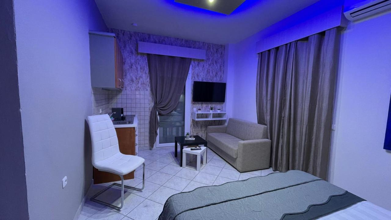 Premium Suites Ofrínion 外观 照片