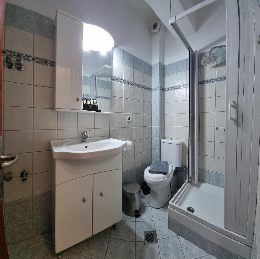 Premium Suites Ofrínion 外观 照片